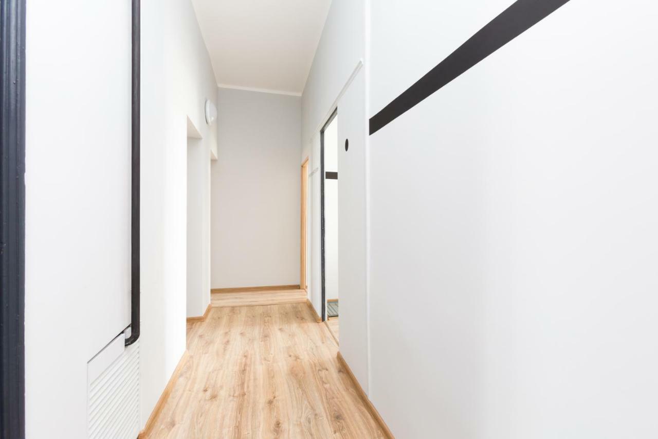 Dot Hostel - Pokoje I Noclegi W Centrum Bielsko-Biala Bagian luar foto
